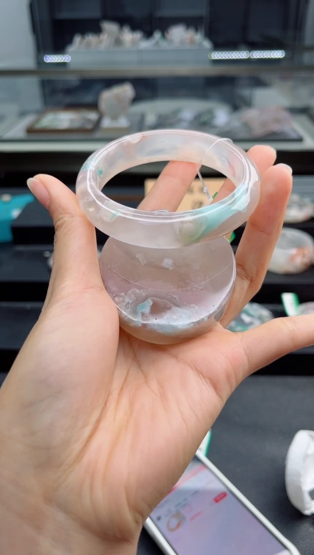 石英质玉手镯未镶嵌57圈口（赠送镯心）S987153