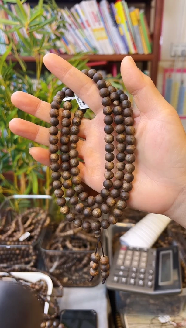 【闪购商品】沉香手串莺歌绿棋楠圆珠多圈