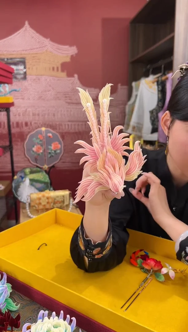 【闪购商品】刺绣非遗绒花（发饰）