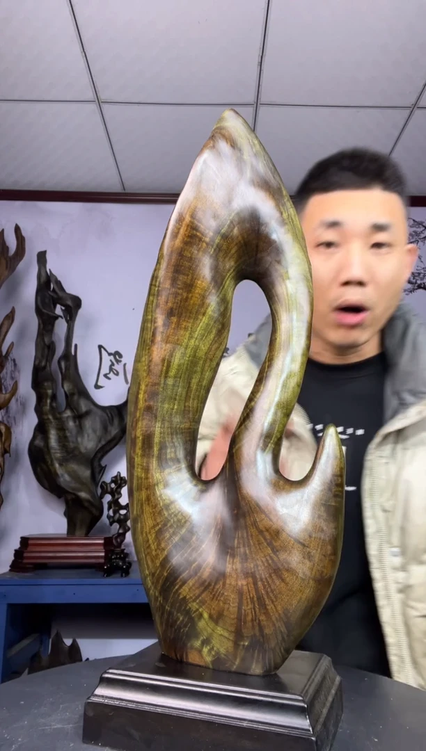 金丝楠木雕款崖**落金丝楠木工艺品摆件