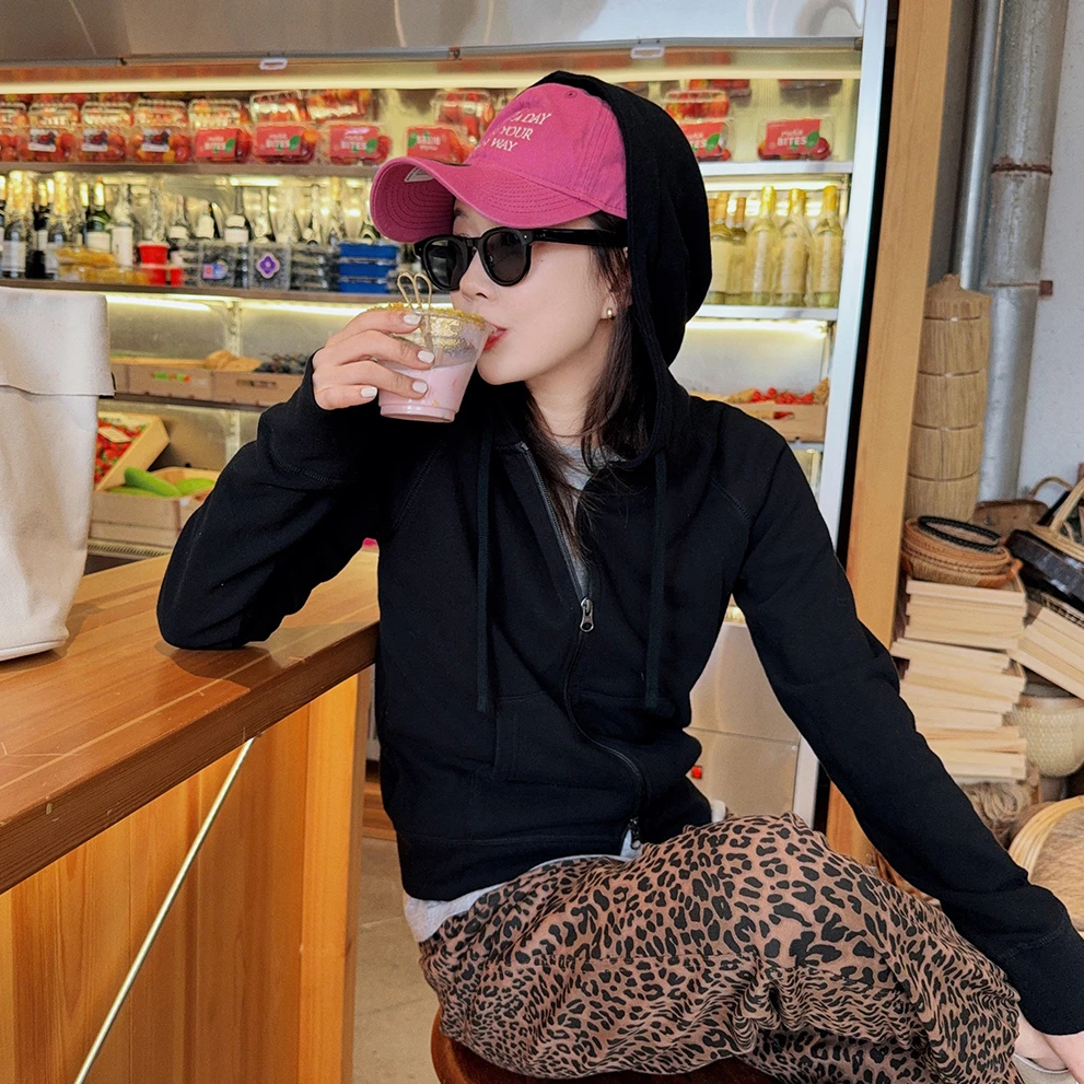 莉贝琳sisyLA连帽卫衣230g全棉插肩袖修身显瘦长袖外套S25103HD01