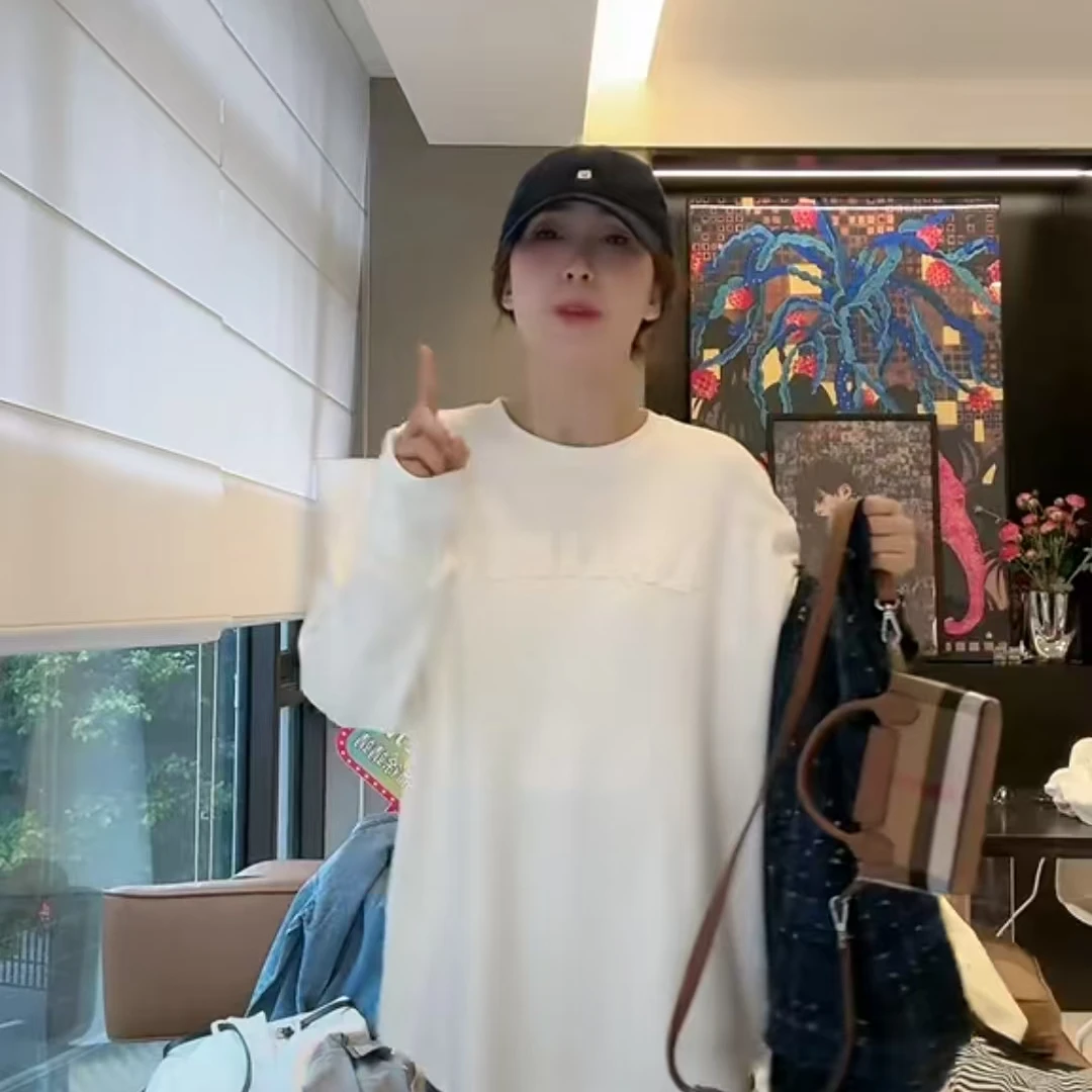 徐靖靖【云感打底】2412085小众设计感简约贴布字母刺绣长袖T恤