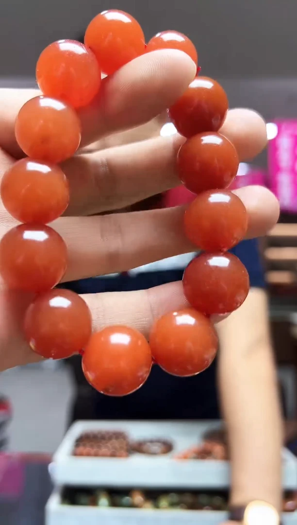 未镶嵌蛇纹石玉手串d15*多样性发货其中发一