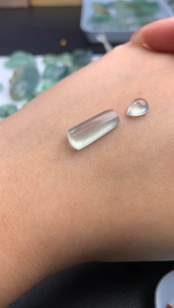 【闪购商品】定制翡翠未镶嵌毛货