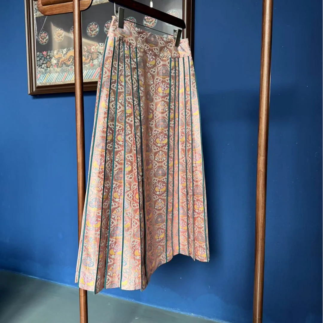 上海鉴界传统中国风马面温茶渡非遗宋锦无胶水衬新年新中式马面裙