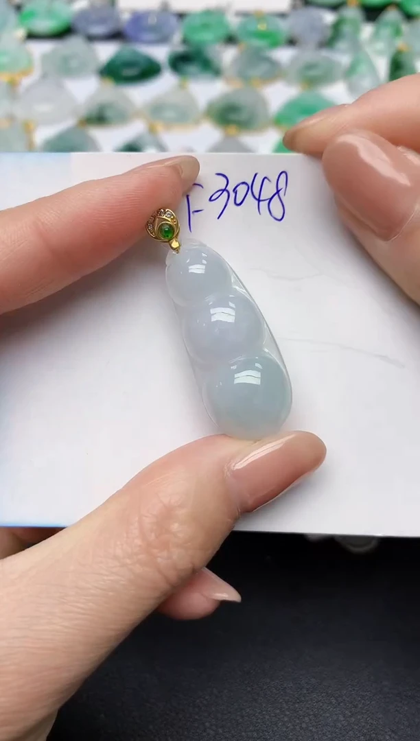 颈饰未镶嵌翡翠 天然缅甸A货翡翠百元以上9元证书费自理