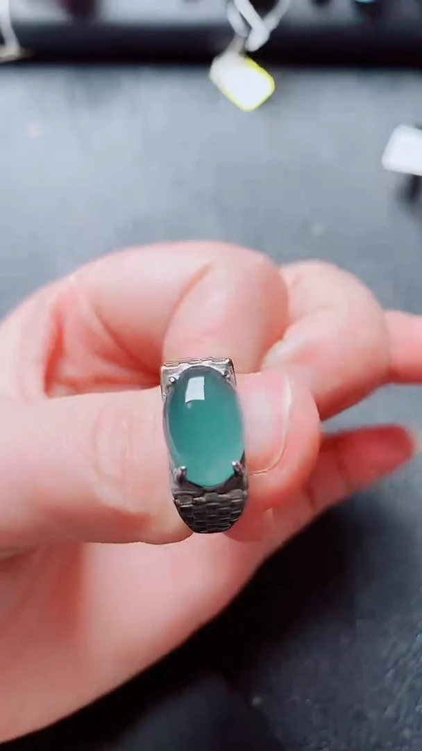 银S925镶嵌戒指翡翠1111