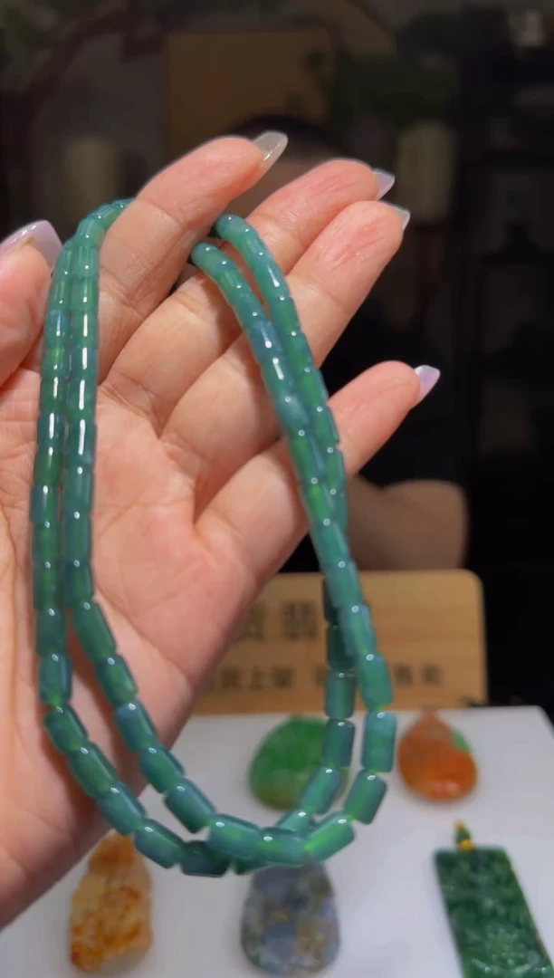 定制翡翠未镶嵌R-@@QJDD0609102