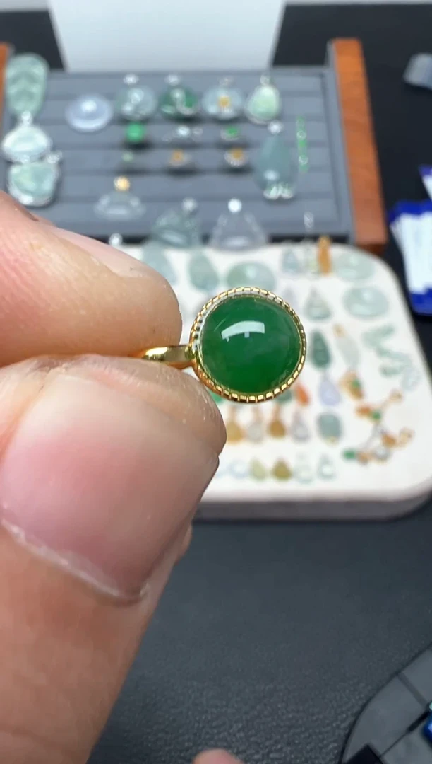 颈饰银S925镶嵌翡翠（15号链接）纯天然A货缅甸翡翠蛋面（滴溜）