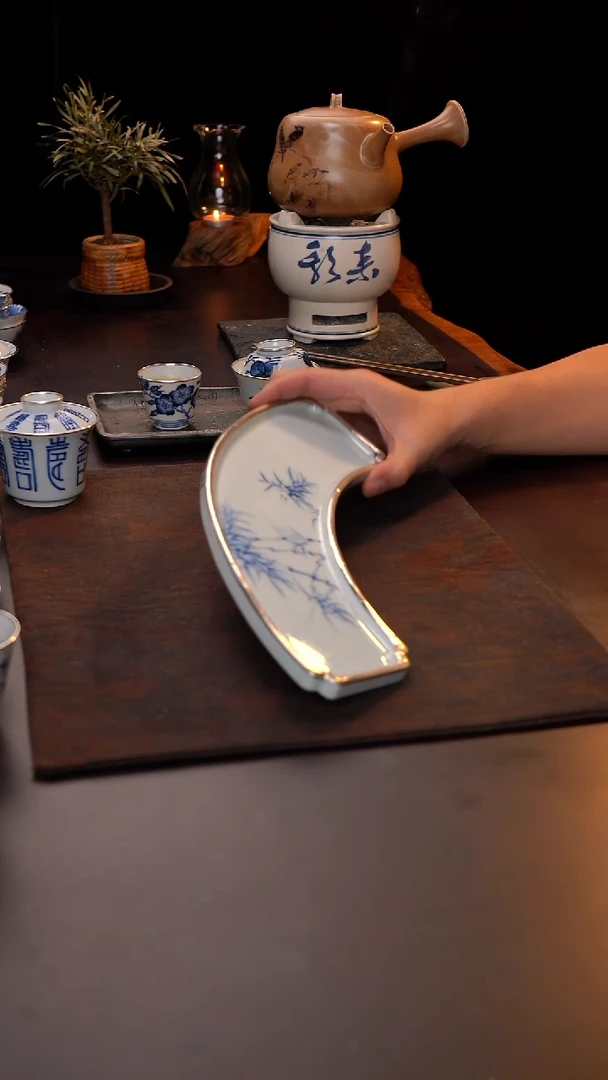 手绘兰花壶承包银口