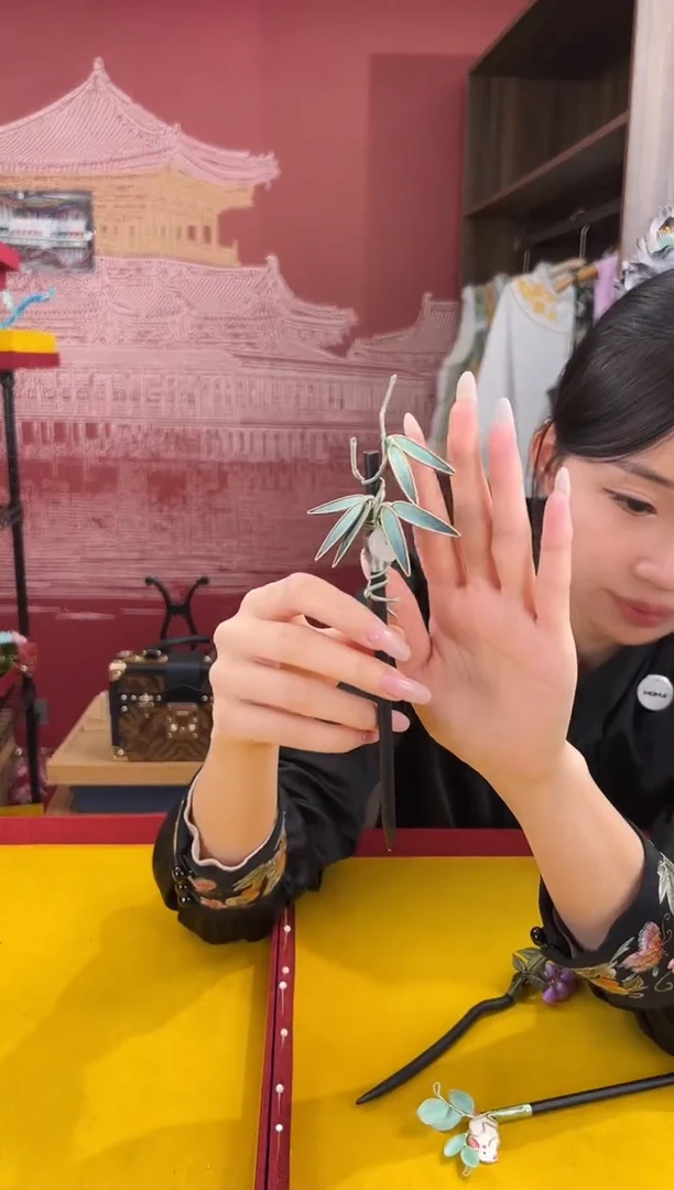 【闪购商品】刺绣非遗绒花（发饰）