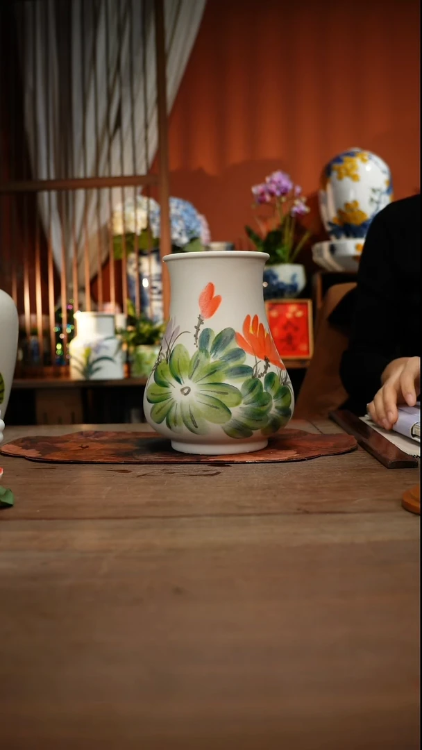 当代高温釉下彩手绘陶瓷餐具