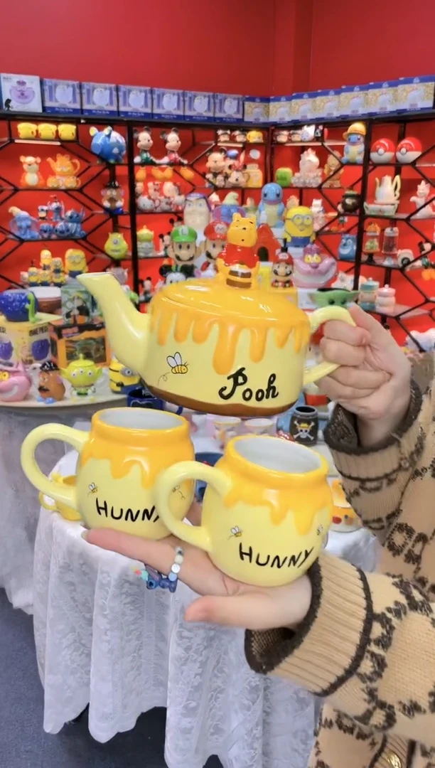 【闪购商品】.@@陶瓷维尼熊一壶二杯