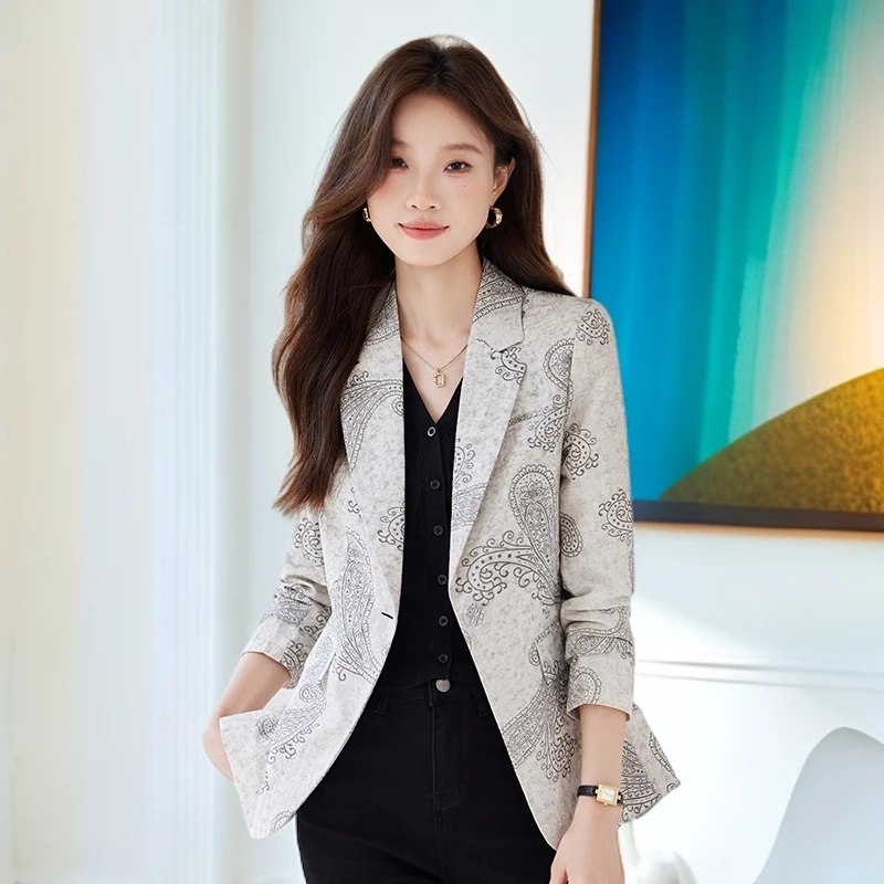 西装外套女款爆款2025新款秋季洋气设计感修身时尚法式复古西服潮