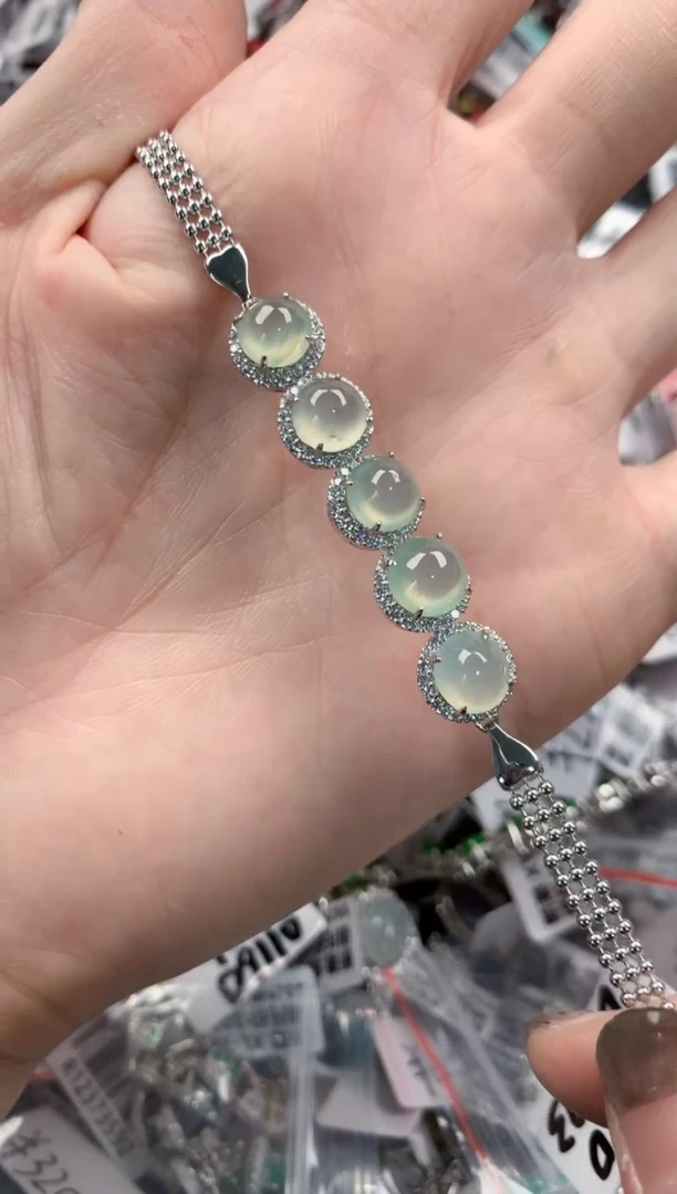 银S925镶嵌戒指翡翠星****5777   10