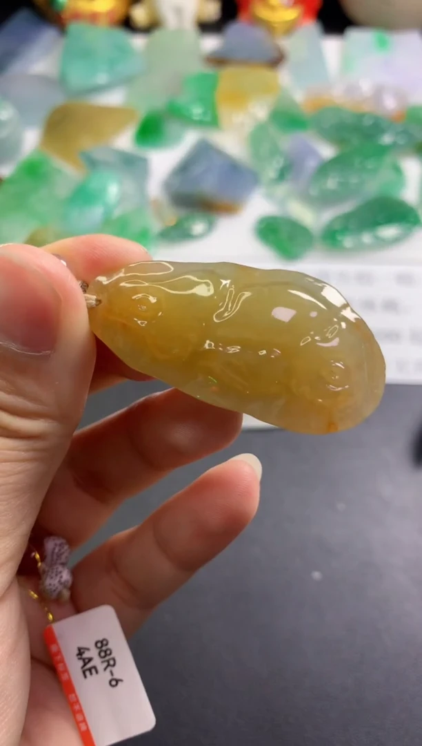 【闪购商品】翡翠吊坠(不含链)未镶嵌644