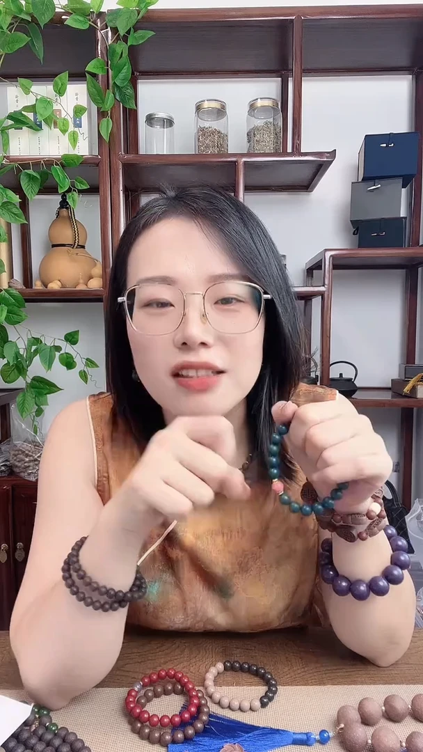 泥塑固阳玉龙香方的手串