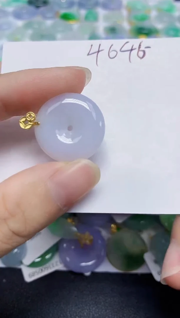 翡翠未镶嵌颈饰天然缅甸翡翠A货