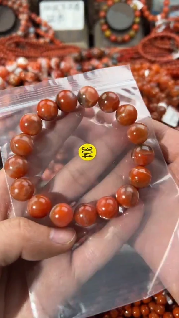 南红玛瑙手串未镶嵌12+