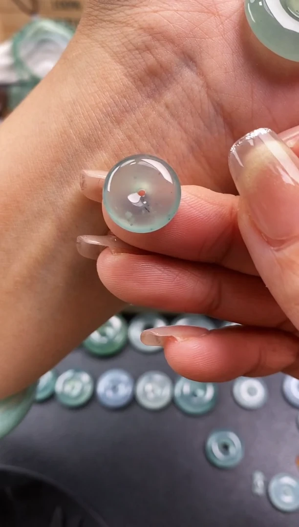 裸石翡翠福利品  平安扣