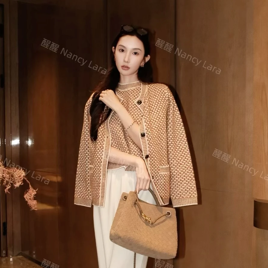 Nancy Lara 高端定制格子纹羊毛针织套装 NLTZ861X6074