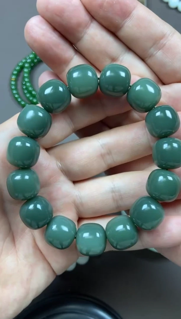 颈饰未镶嵌和田玉无*1