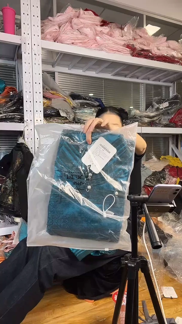马甲     175男士
