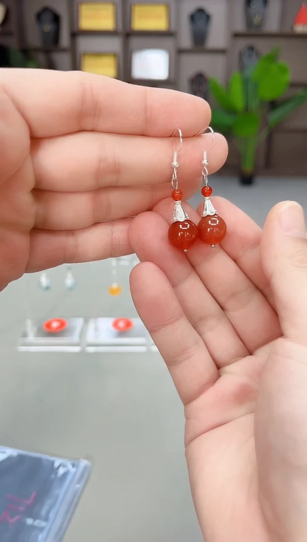 未镶嵌耳饰玛瑙/玉髓713000