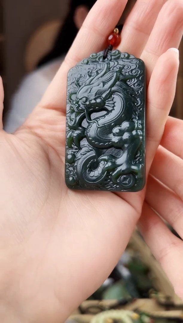 颈饰未镶嵌和田玉拍一发一，多样性发货