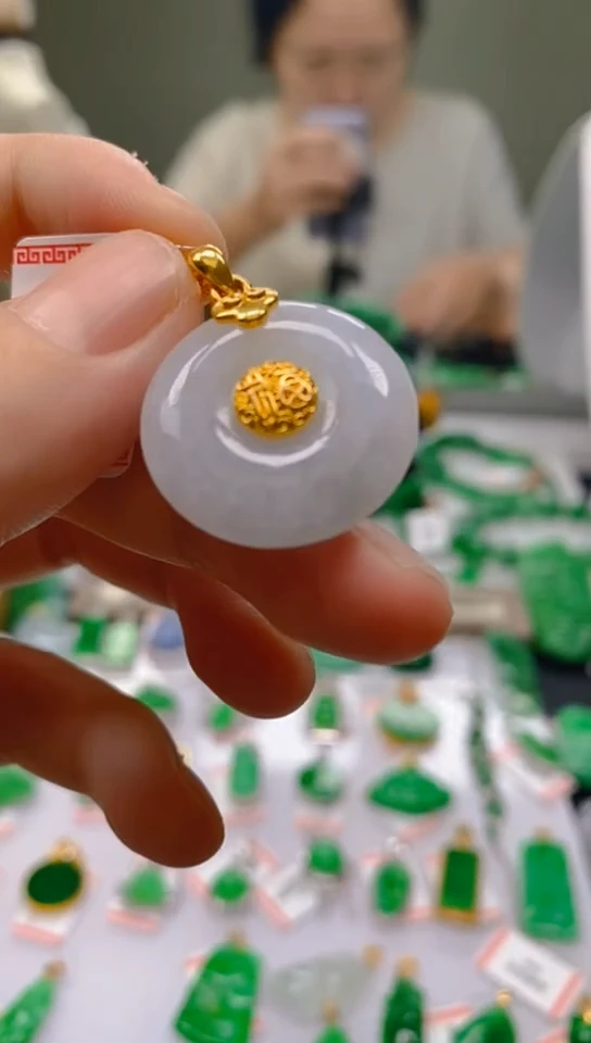 【闪购商品】翡翠颈饰18K金镶嵌新号开播，全场乱卖