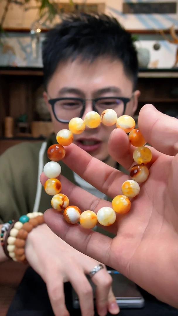 未镶嵌定制蜜蜡蜜蜡圆珠手串SAF13*+（竞）