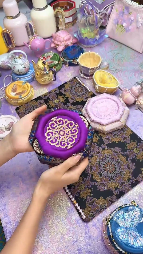 紫金配色八边形木托