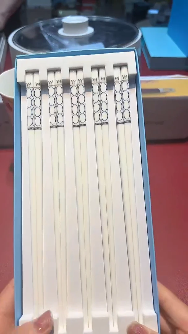 【闪购商品】瓷片锅碗瓢彭一件不剩