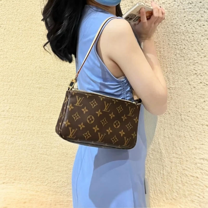 95新 LouisVuitton/路易威登 LV老花大号麻将单肩腋下包