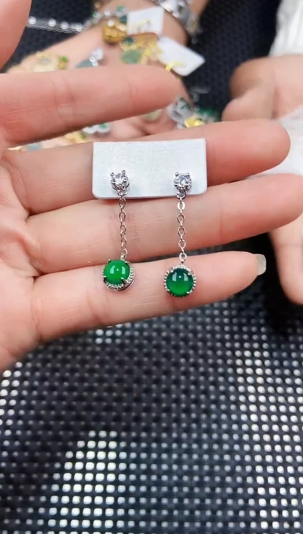 【闪购商品】翡翠耳饰未镶嵌1111111111