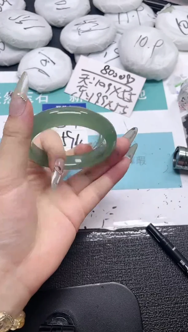 未镶嵌手镯石英质玉535-57