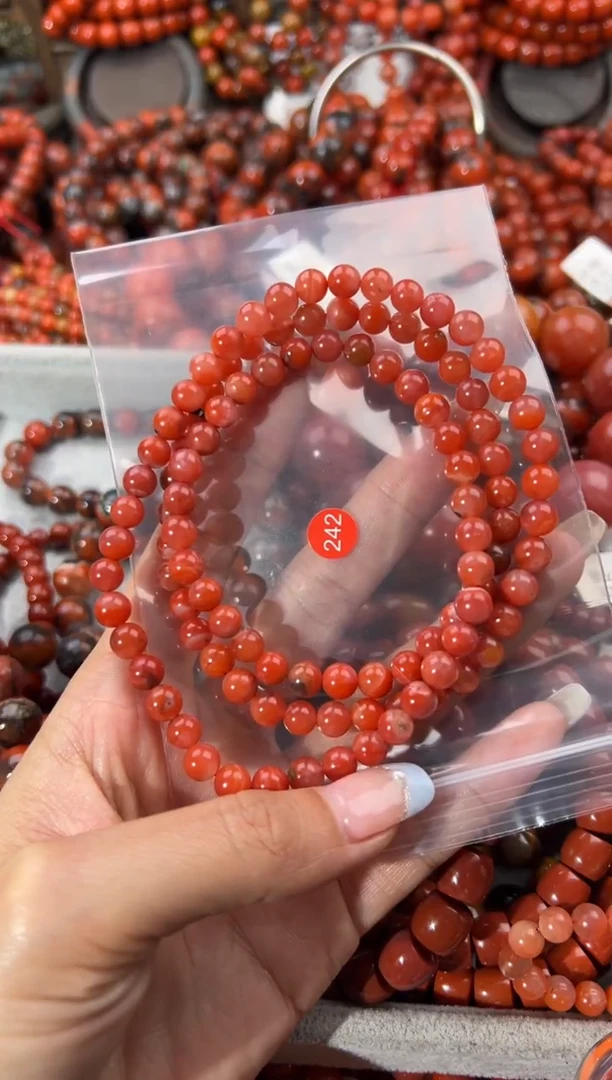 未镶嵌手串南红玛瑙6+