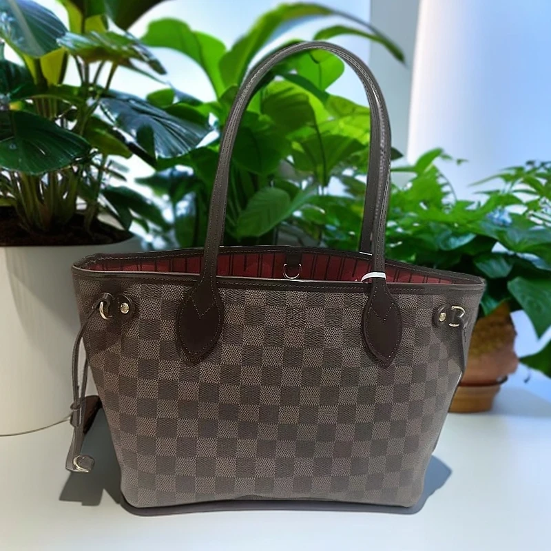 95新 LouisVuitton/路易威登 棋盘格小号购物袋1212 0904