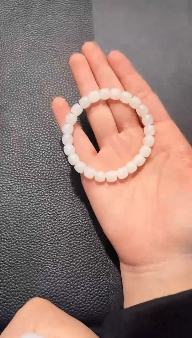 未镶嵌手串和田玉新疆和田玉于田料卡7*8手串