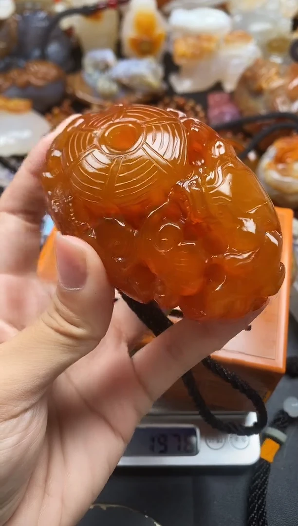 未镶嵌1玛瑙/玉髓蓝*ll