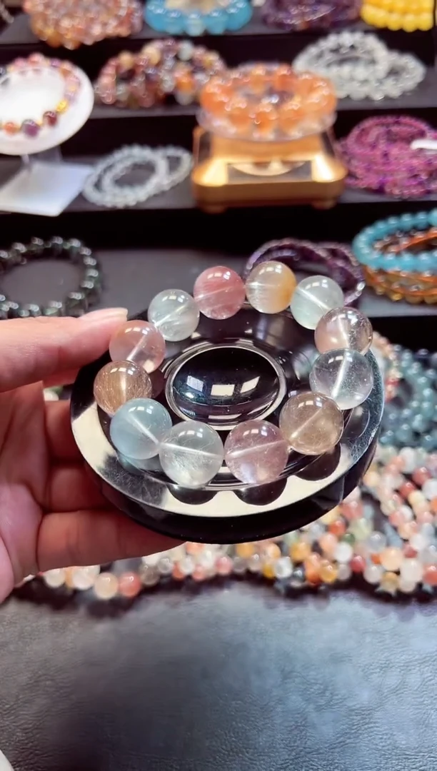 未镶嵌手链水晶叙****?14