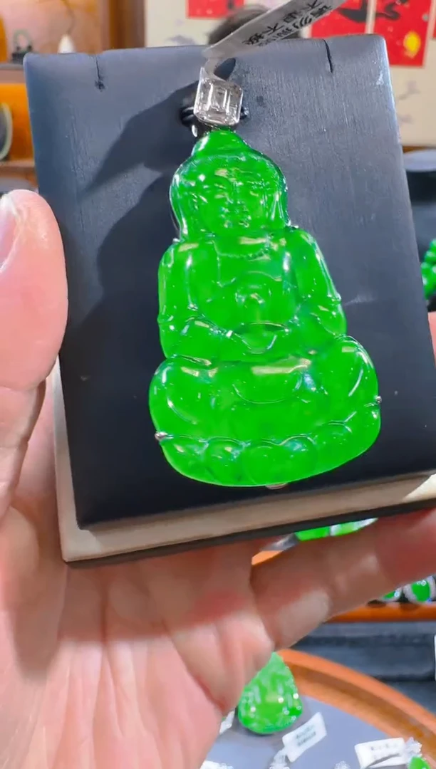 吊坠(赠链)银S925镶嵌翡翠天然A货翡翠