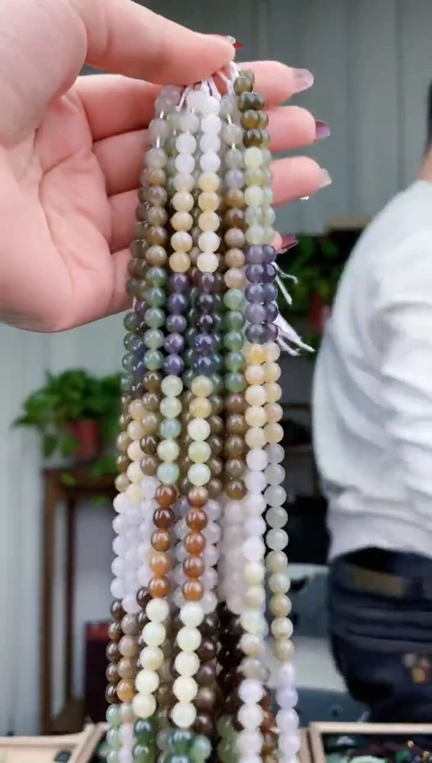 【闪购商品】和田玉挂件未镶嵌拍一发一，多样性发货！