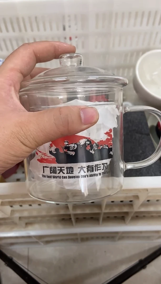 无运费险有瑕疵的摄影的产品有使用过的痕迹有点脏介意勿拍