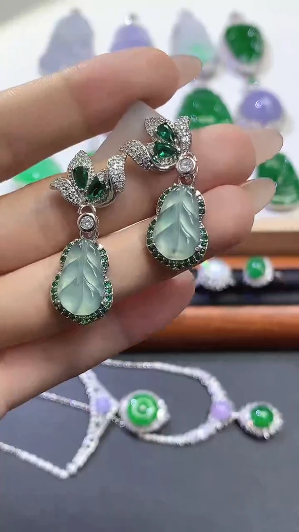 翡翠未镶嵌耳饰3