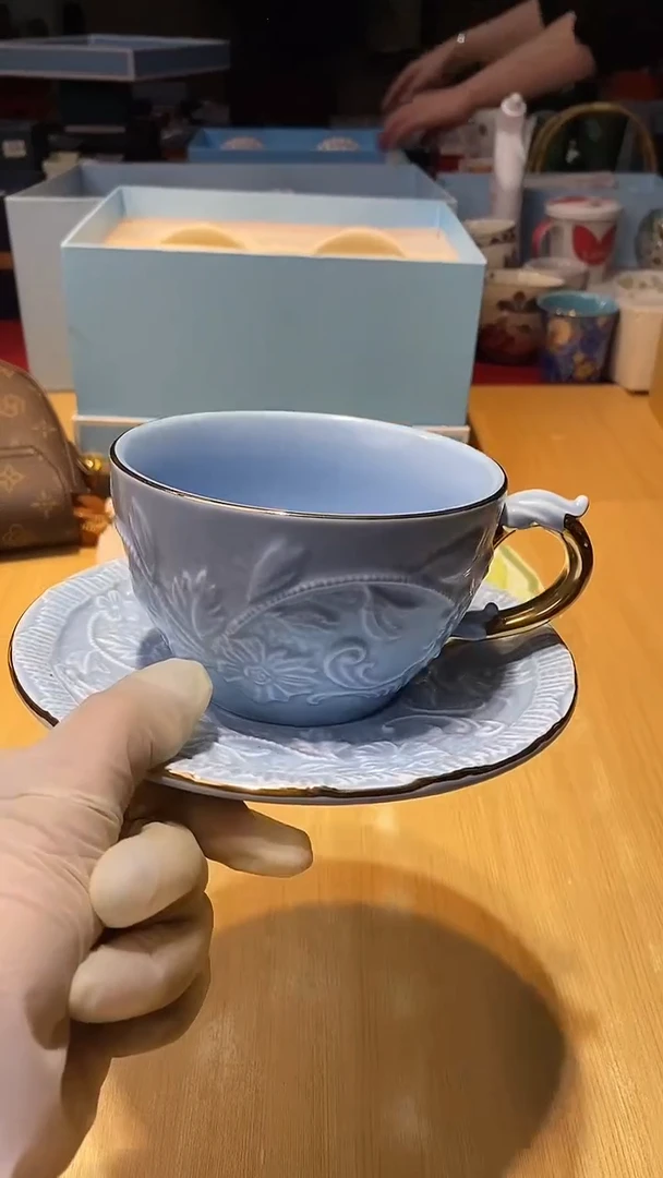 瓷片生活的本意是开心啊@@1