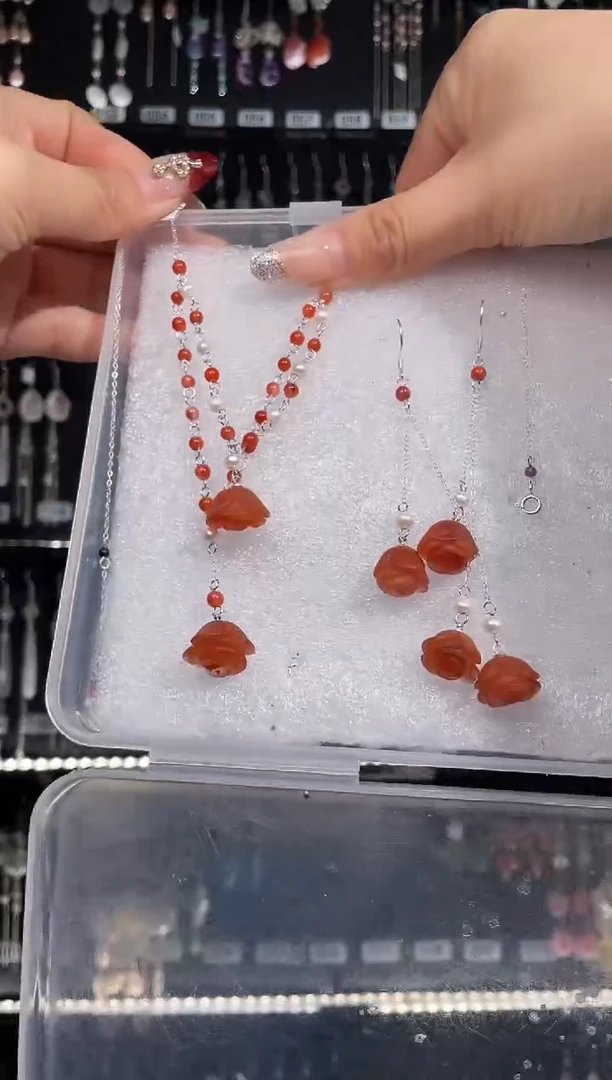 【闪购商品】紫晶耳饰银S925镶嵌cynth