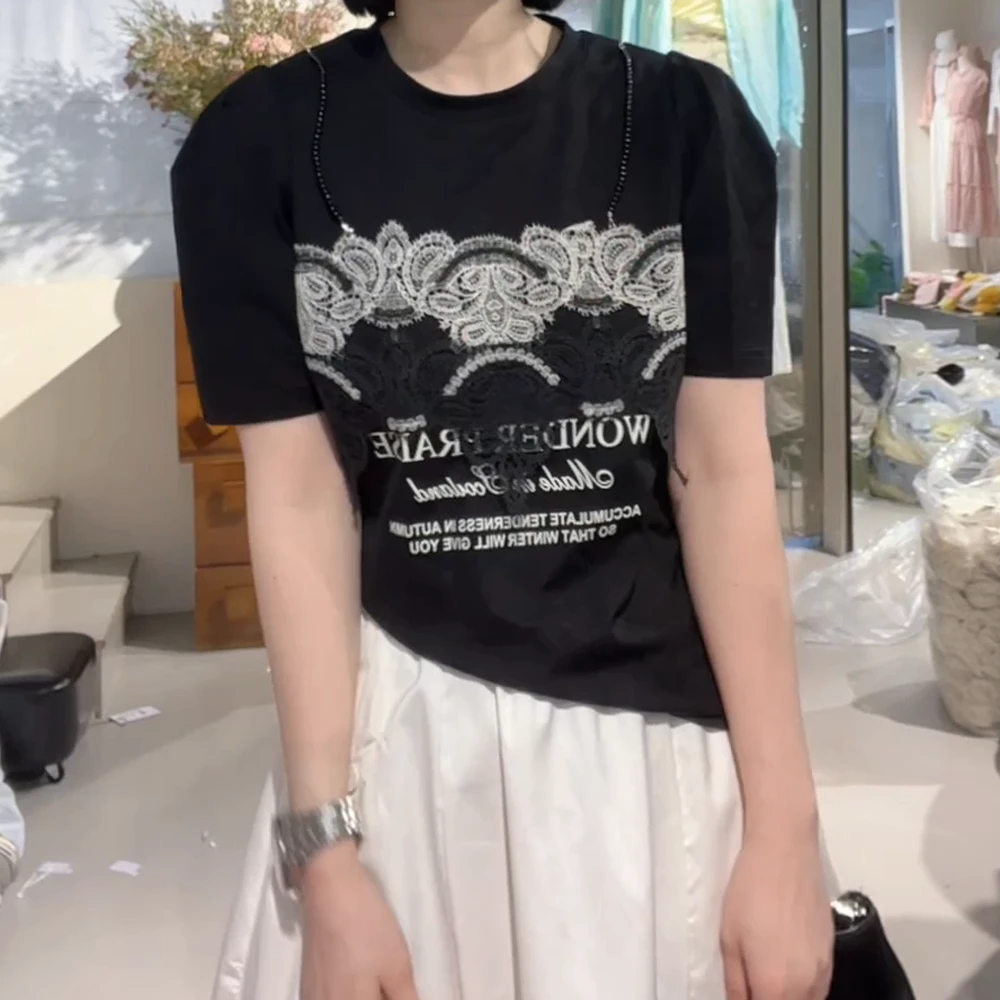 2025设计感蕾丝拼接款宽松洋气别致绝美韩系上衣百搭t恤