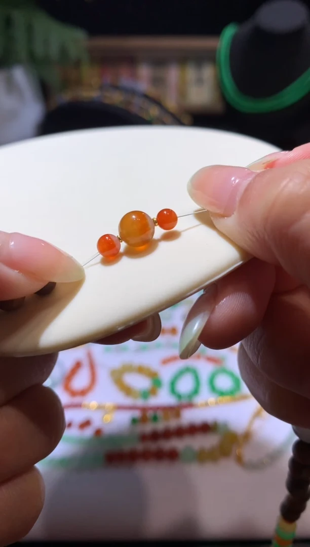 【闪购商品】定制翡翠未镶嵌4.7/7.3珠子5800+580