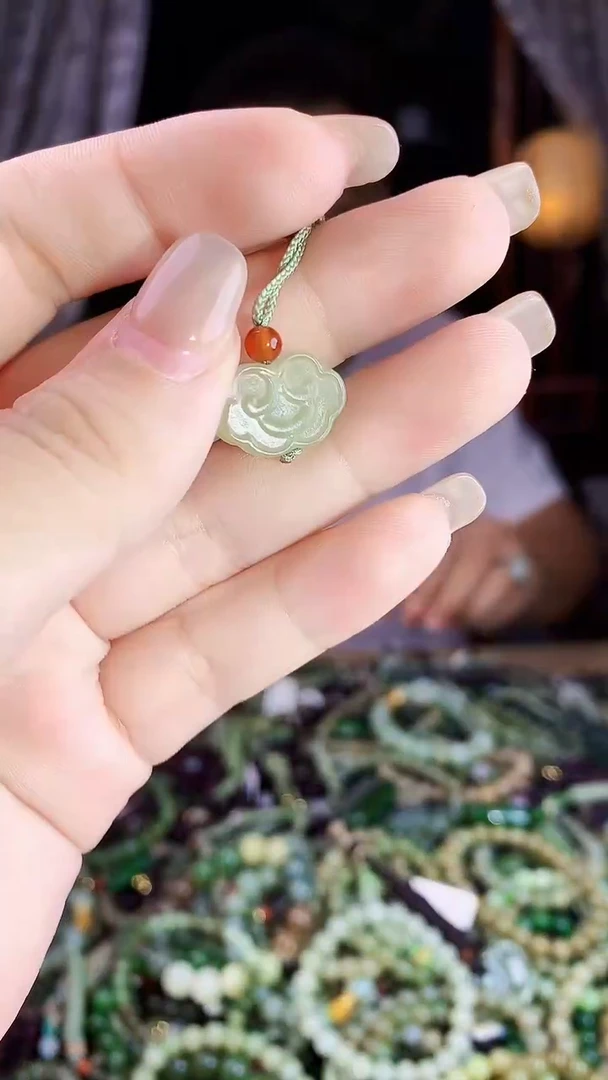 和田玉未镶嵌挂件多样性发货拍一发一